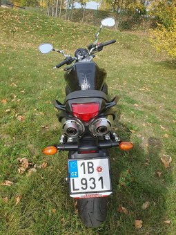 Prodám Yamaha FZ6 FAZER najeto 19 586km - 6