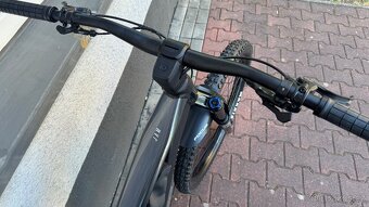 Horské kolo Focus JAM 6.8 Black - 6