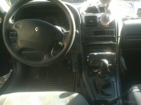 Renault Laguna I 2,0i RXE - 6