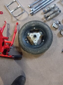 Moped Stella a Stella-Pento ruzne dily - 6