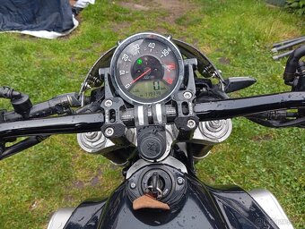 Yamaha MT-01 - 6