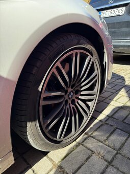 Original sada kol 19" style BMW 664M G30/G31 - 6