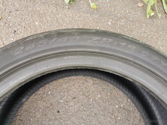 Nové letní pneu Pirelli pzero Nero GT 245/40 r18 - 6
