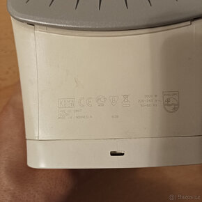 Napařovací žehlička Philips GC 2807 - Made in Indonesia - 6