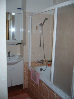 Pronájem bytu 1+1 ve Žďáře nad Sázavou 40m2 - 6