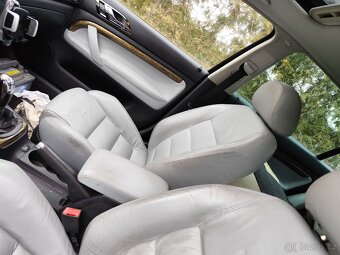 Škoda Superb 2.5TDI Laurin a Klement - veškeré díly z vozu - 6