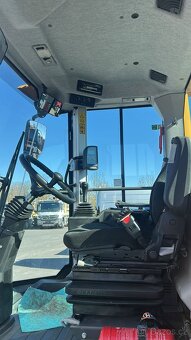 Válec VOLVO SD75B, r.v. 2019, 332 motohodin, zánovní stav - 6