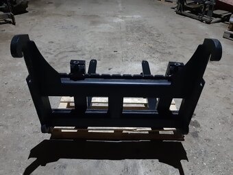 Paletizační vidle Manitou a JCB lyžiny - 6