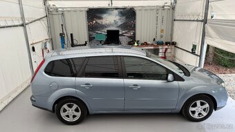 Ford Focus kombi 1.6i 74kw - možnost splátek - 6
