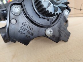 Prodám kompletní vodní čerpadlo Audi/VW 06J121026AS - 6