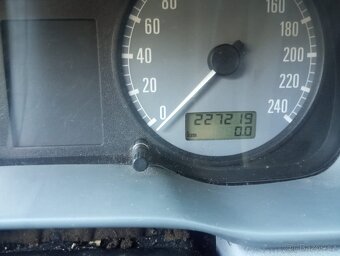 Octavia 1.6 74kw - 6