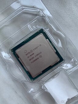 Intel Core i5-9400F - 6