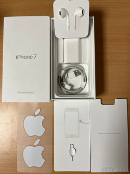 iPhone 7 128GB + nova baterie - 6