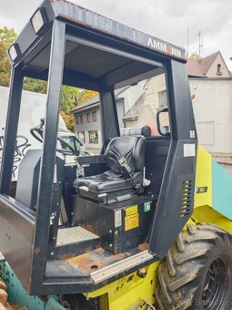 Zeminový válec Ammann ASC 30 - ježkový běhoun - 6