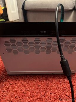 Prodám Dell Alienware m15 R2 - 6