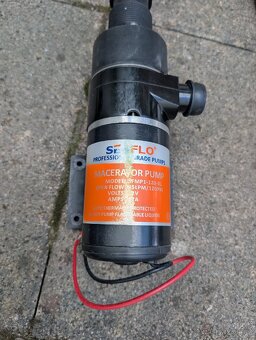 lodni macerator , sanitarni cerpadlo 12 v - 6