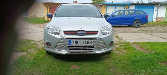 Ford Focus mk3 , 1.6 r.v.2011 benzín - 6