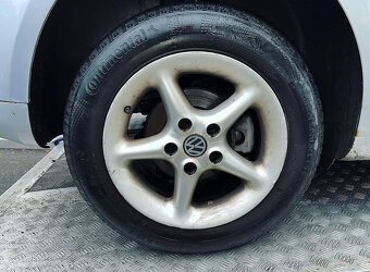 Vůz na náhradní díly VW Touran 1T1 r.v. 2005 BKC GQN LA7W - 6