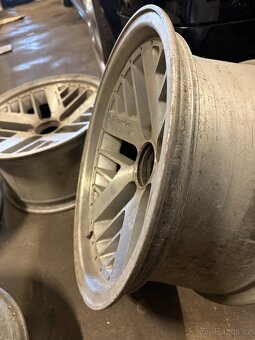 Pontiac Firebird R16x8 - 6