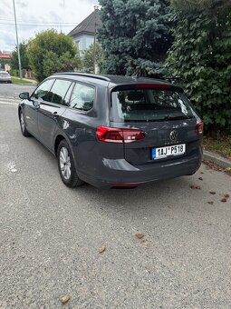 Volkswagen Passat Variant 2.0 TDI DSG Business – 2021 rok - 6