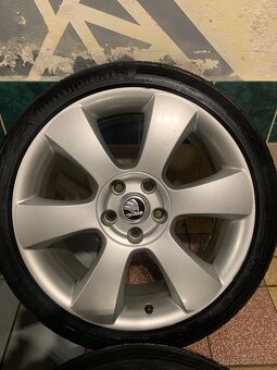 Alu kola Škoda R18 5X112 LETNÍ PNEU 225/40 R18 LUNA - 6