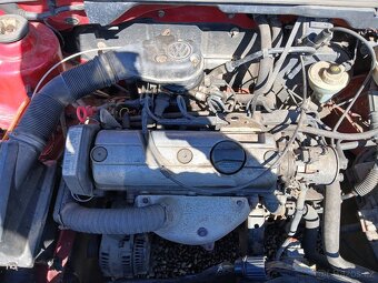 VW Golf 3 1.4 ABD díly na veterána - 6
