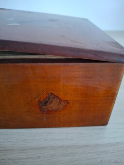 Stará krabička na doutníky - 6