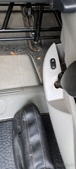 Renault Trafic 2.0dci automat - 6