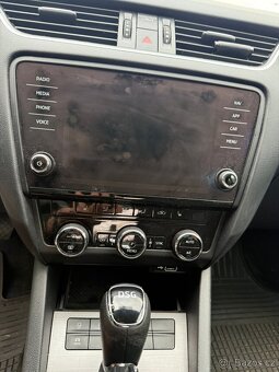 Náhradní díly Škoda Octavia III 2.0 TDI DFFA UAW LA7W - 6