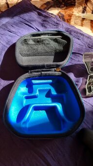 PLAYSTATION 4 + 28 HER - 6