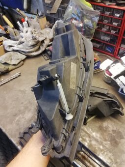 Mlhovky a mrizka nárazníku skoda superb 2 fl - 6