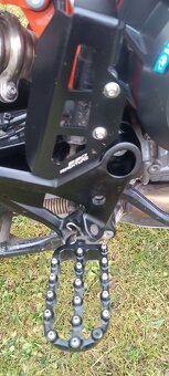 KTM 890 adventure R - 6