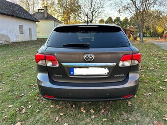 Toyota Avensis 2.0l D-4D Sol - 6