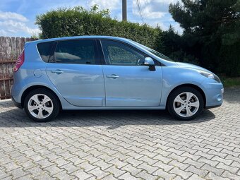 Renault Scénic 1,5 DCi Dynamique X-MOD KLIMA /2011 - 6