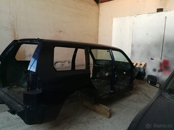 Karoserie Mitsubishi Pajero Sport - 6