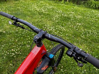 Santa Cruz Nomad 4 C S (2020) – hobby enduro, málo jeté. - 6