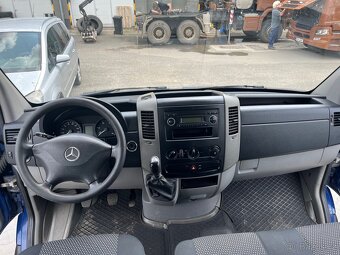 Mercedes Benz Sprinter 211cdi - 6