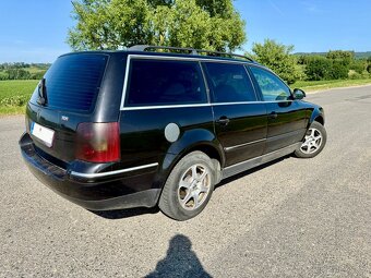VW Passat 1.9TDI 96kW Highline (TOP výbava, po servisu) - 6