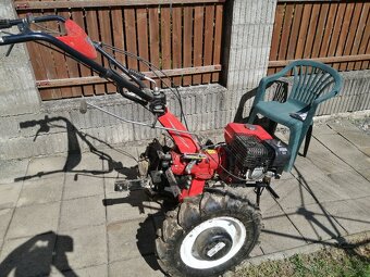 Kultivátor s vlečkou - 6