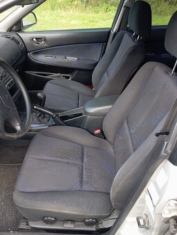 Mitsubishi Galant VIII 2.4 4vr 106kW GDI Avance - 6