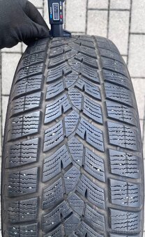 Kodiaq - 17" Nanuq + zimní 215/65 Good Year - 6