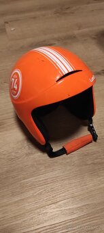 Lyžařská přilba a brýle - 6