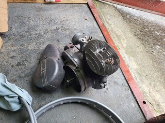 Prodam dily na manet 90 - 6