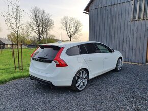 Volvo V60 Polestar - 6