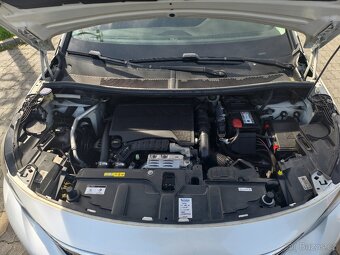 Peugeot 3008 1.2 pt 96kw 2018 nájezd 76 000 - 6