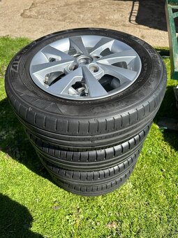 Prodám sadu kol Škoda Citigo 165/70 R14 – originální disky - 6