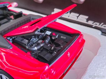 Ferrari F355 Spider 1:18 Hot Wheels ELITE - 6