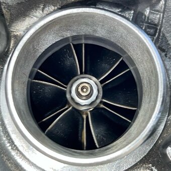 Turbo 03G253010 BMM 2.0TDI 103KW 8V s DPF VW Touran 1T2 2007 - 6