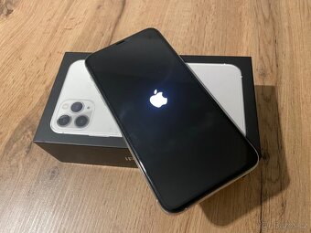 iPhone 11 Pro Max 64 GB - 6