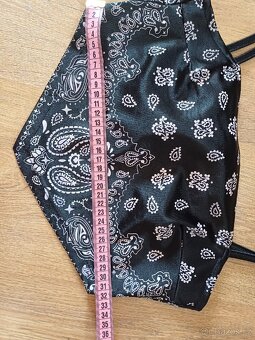 Černý šátkový crop top - 6
